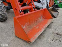 Kubota M5-111 Cab 4x4 w/ldr