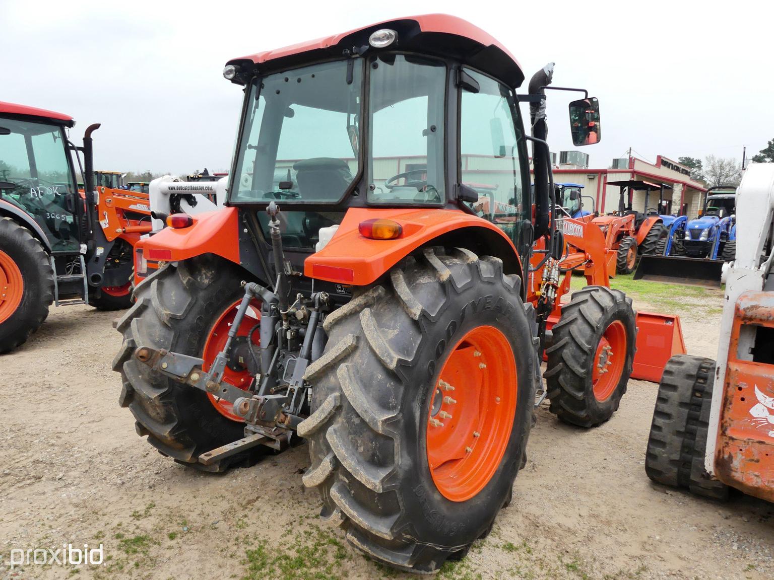 Kubota M5-111 Cab 4x4 w/ldr