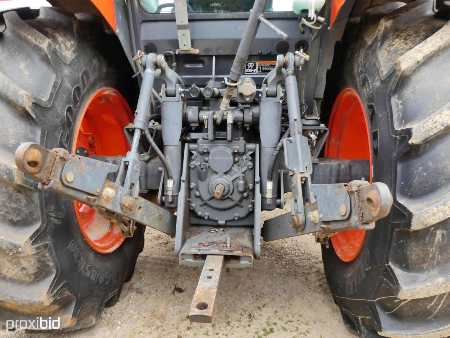 Kubota M5-111 Cab 4x4 w/ldr