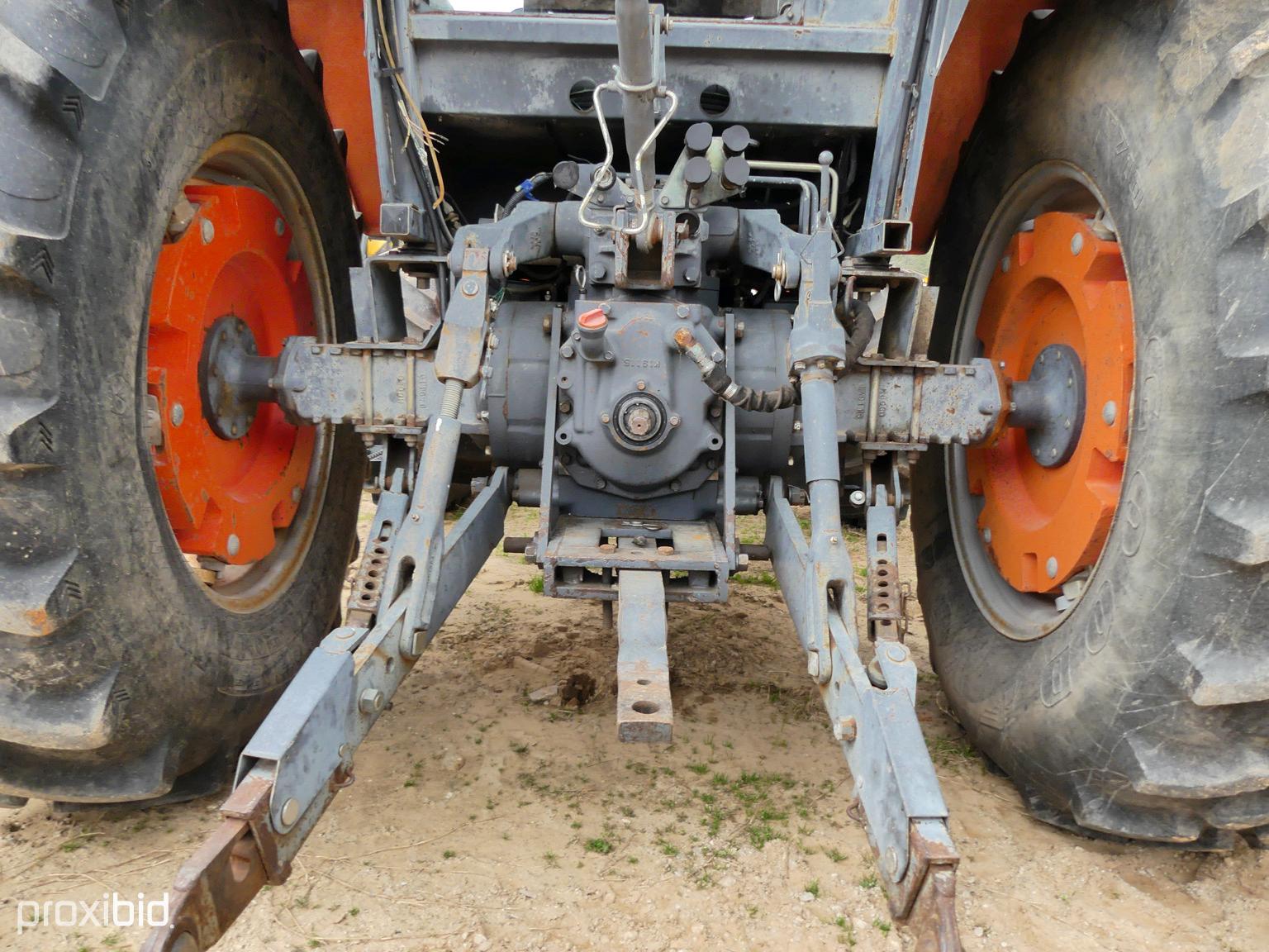 Kubota M110 Cab 4x4 w/ldr