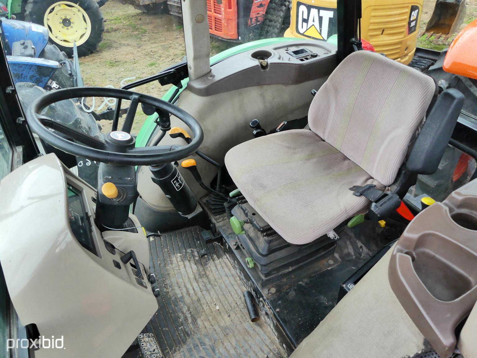 JD 5101E Cab 4x4 w/ldr