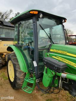 JD 5225 Cab 2WD w/ldr