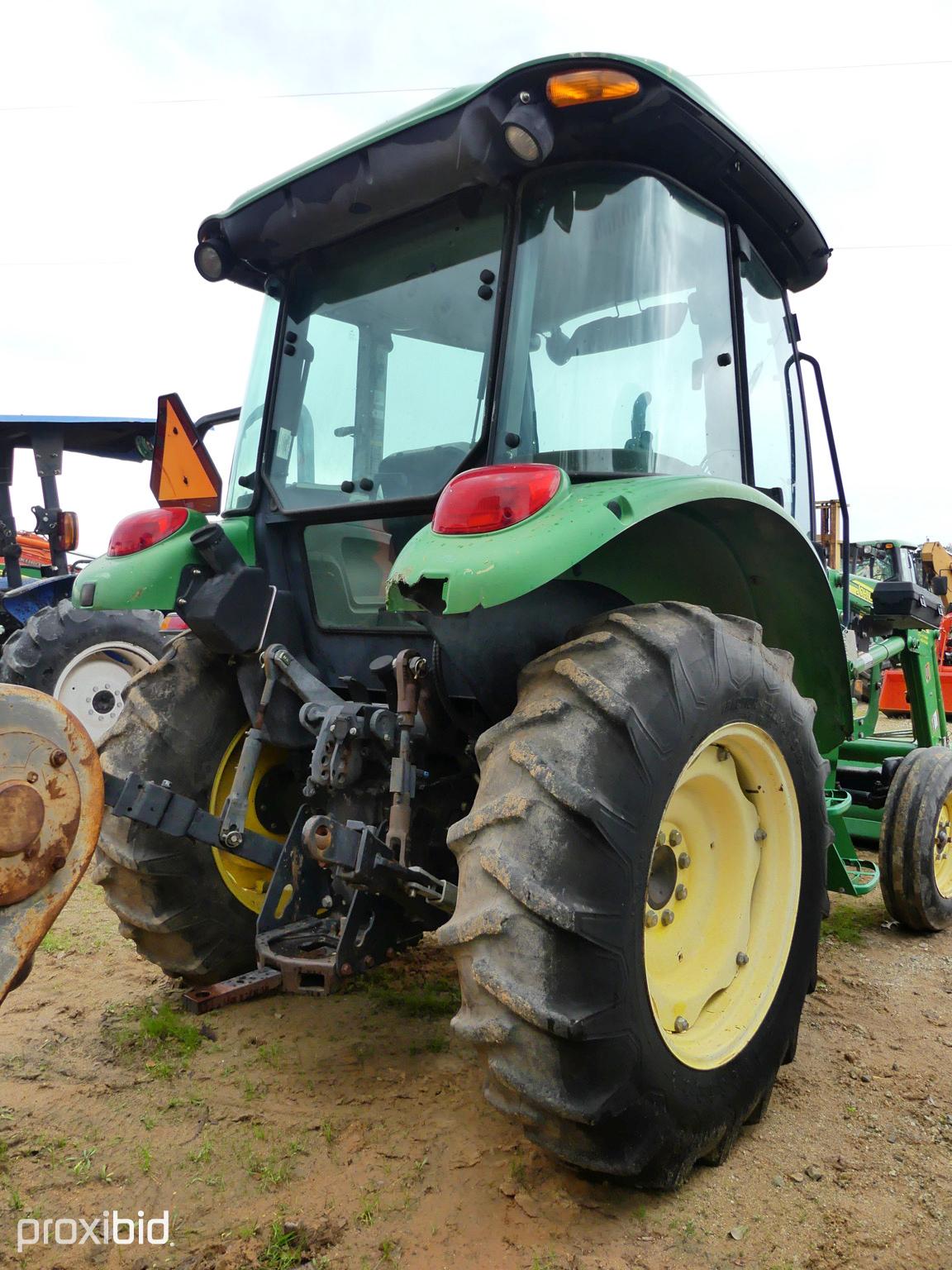 JD 5225 Cab 2WD w/ldr