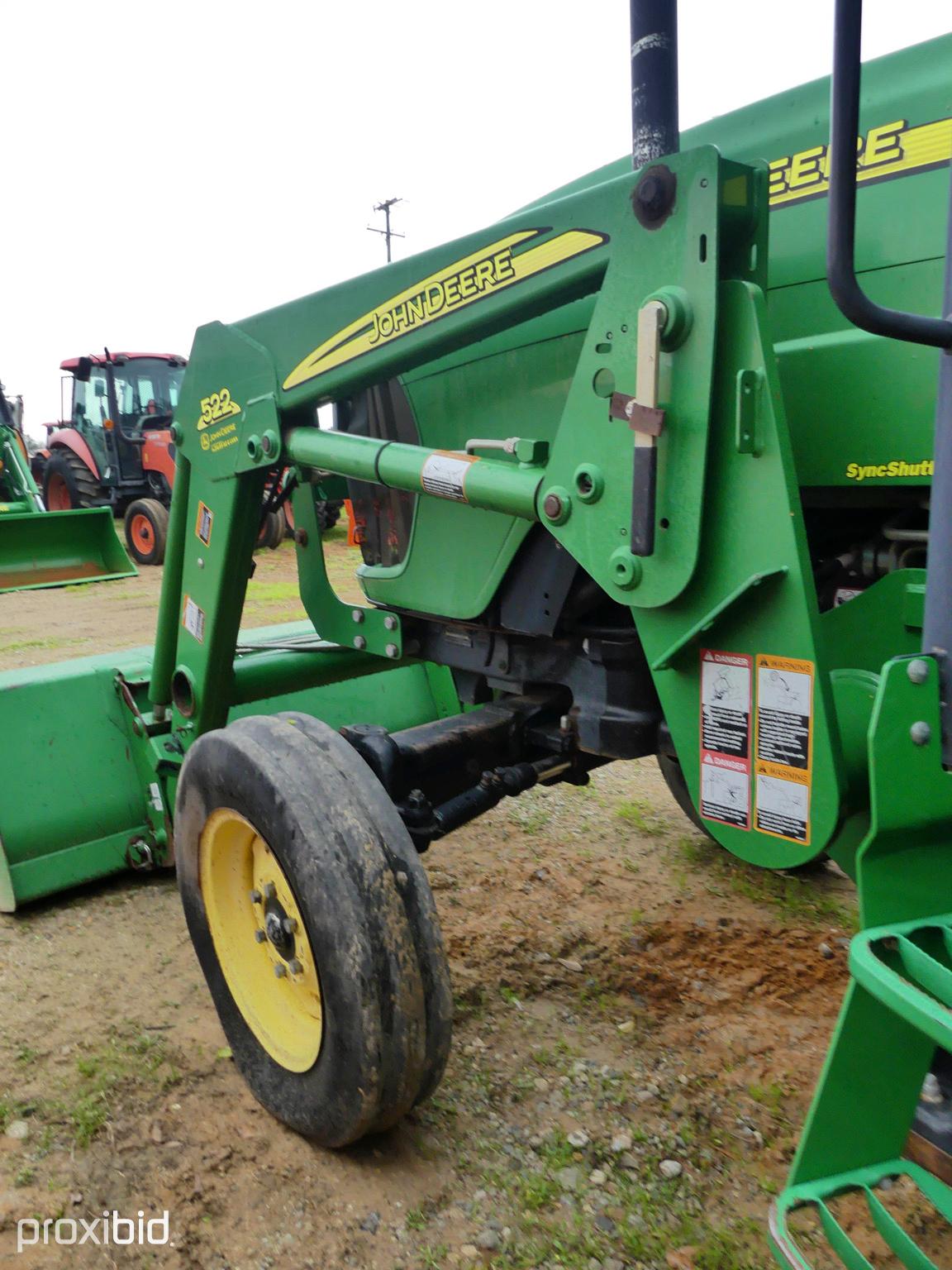 JD 5225 Cab 2WD w/ldr