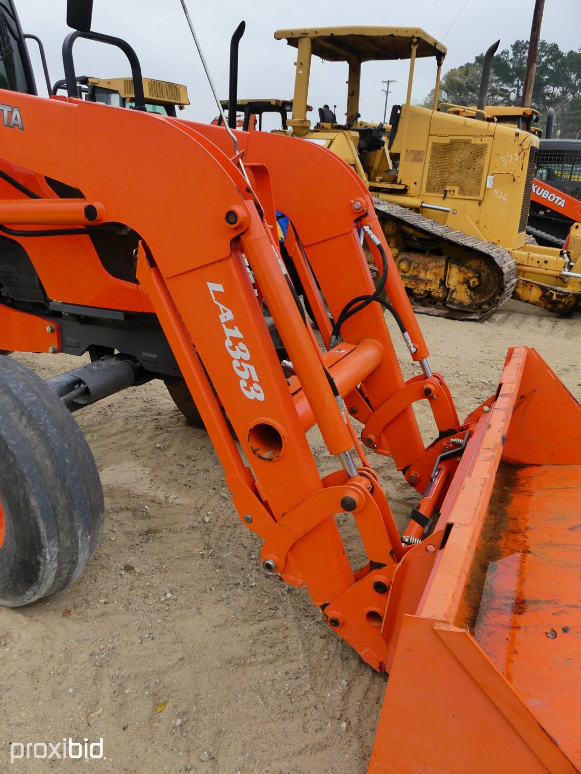 Kubota M9540 2WD w/ldr