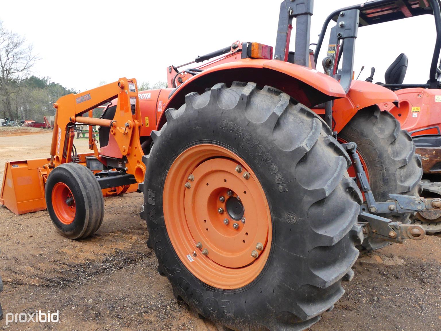 Kubota M7040 2WD w/ldr