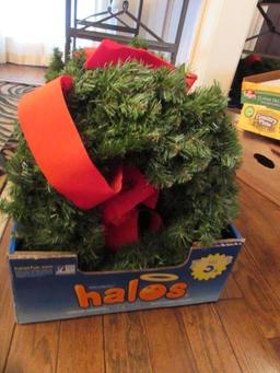 (7) Christmas Wreaths
