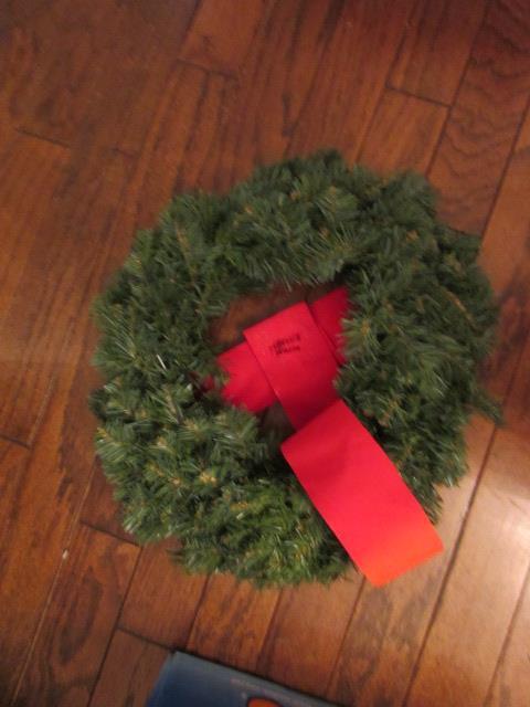 (7) Christmas Wreaths