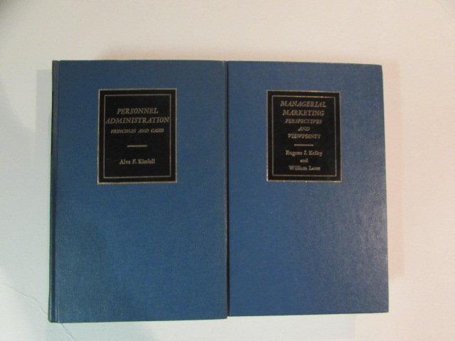 (24) Books--Textbooks
