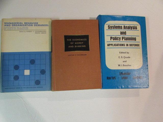 (24) Books--Textbooks