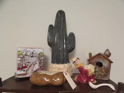 Assorted Ceramic Items