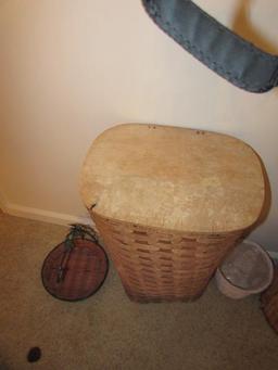 Hamper & Assorted Straw Baskets, etc.