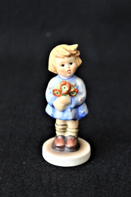 Hummel Figurine: "Give With Nosegay"