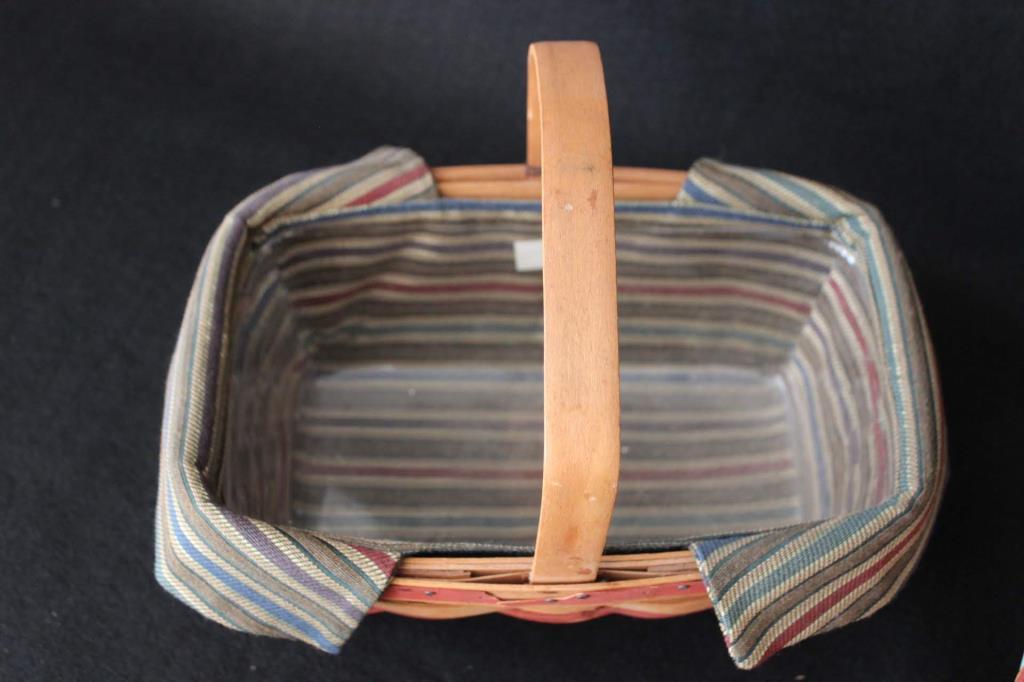 (2) Longaberger Baskets 9 1/2" x 6 1/2" x 7 1/2"
