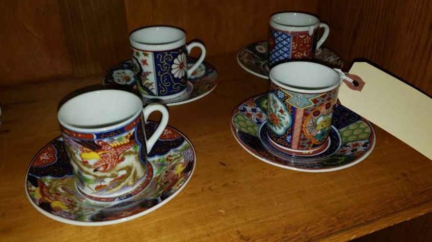 (4) Imariware Flat Demitasse Cups/Saucers