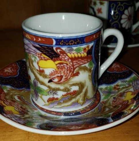(4) Imariware Flat Demitasse Cups/Saucers