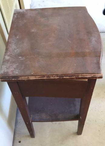 Mahogany Serpentine Front End Table with Brass