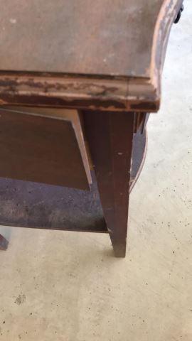 Mahogany Serpentine Front End Table with Brass