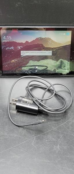 Amazon Kindle Fire HD 8 (7th generation) w/Charger