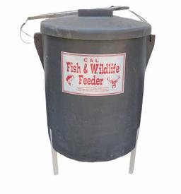 C & L Fish & Wildlife Feeder
