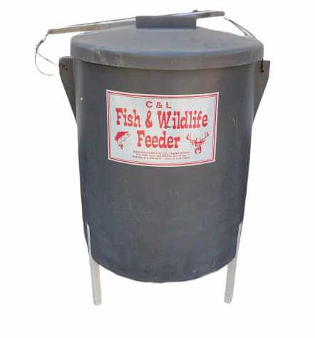 C & L Fish & Wildlife Feeder