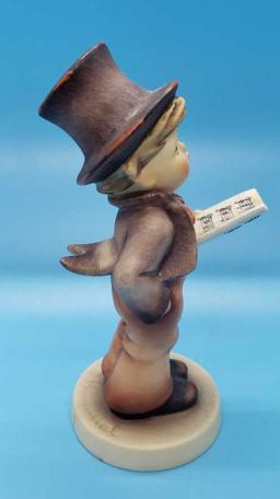 Hummel "Street Singer" Figurine, Hum 131