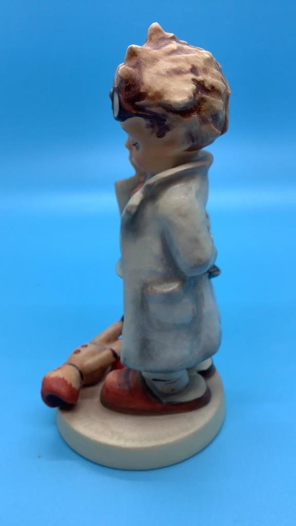 Hummel "Doctor" Figurine, Hum 127, TMK-3