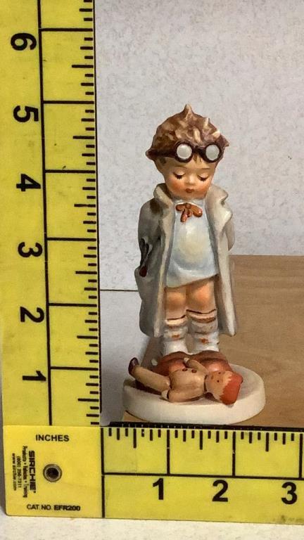 Hummel "Doctor" Figurine, Hum 127, TMK-3