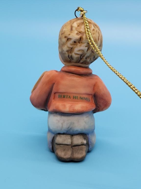 A Berta Hummel Christmas Ornament Set #2