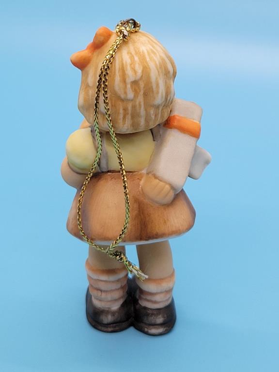 A Berta Hummel Christmas Ornament Set #2