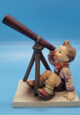 Hummel "Star Gazer" Figurine, Hum 132