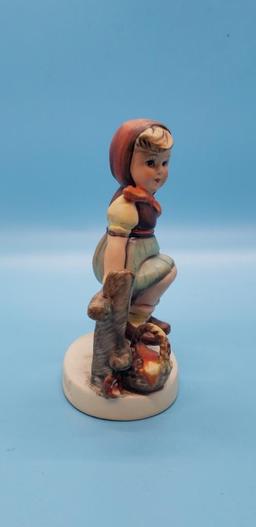 Hummel "Just Resting" Figurine, Hum 112 3/0