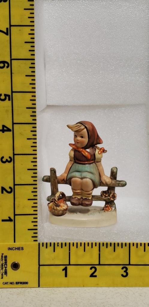 Hummel "Just Resting" Figurine, Hum 112 3/0