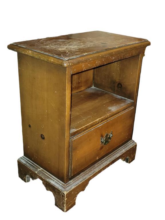 1-Drawer Drexel Side Table, Dovetail Construction,