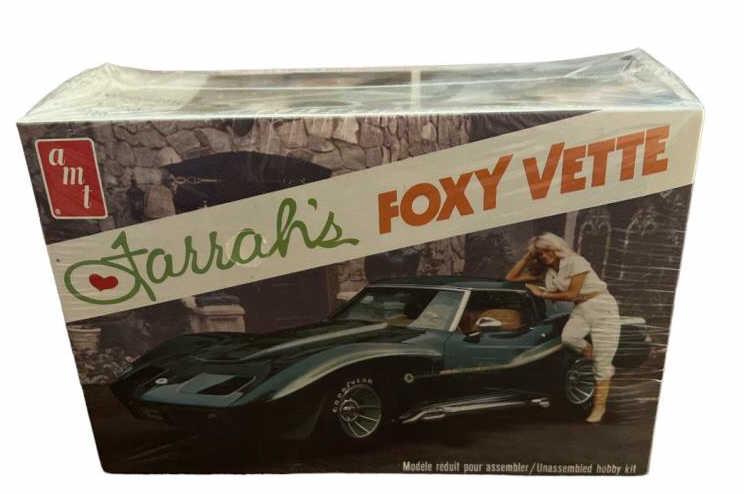 AMT Farrah’s Foxy Vette 1/25 Scale Hobby Kit NIB