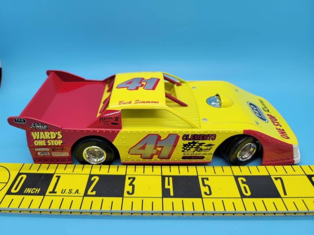 Racing Collectibles by Action 1:24  Buck Simmons