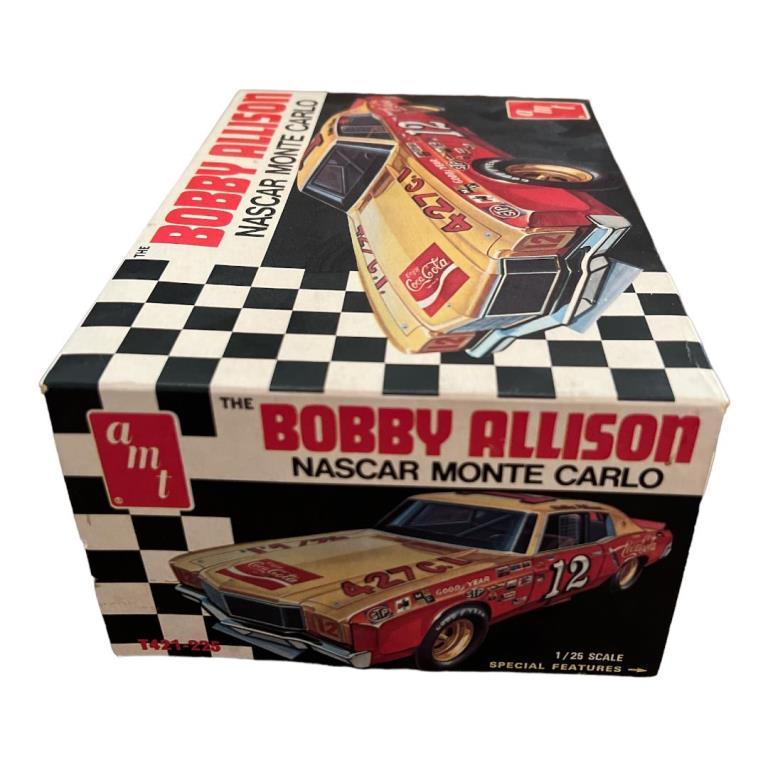 AMT 1/25 Scale Model Kit Bobby Allison Nascar