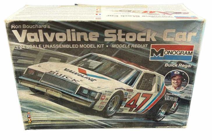 Monogram 1/24 Model Kit Ron Bouchard’s Valvoline