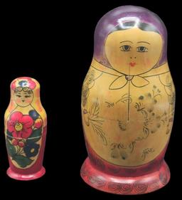 (2) Russian Nesting Dolls