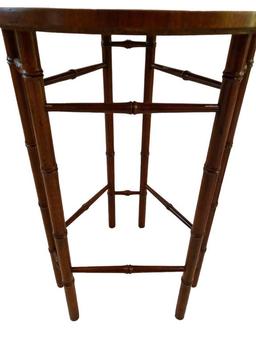 Small Round Table/Stand--14 3/4" Diameter, 22"