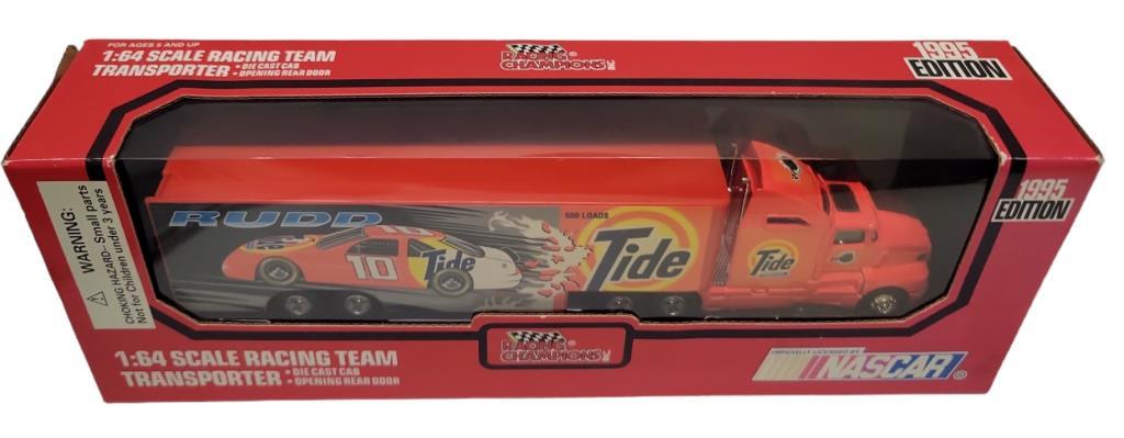 Racing Champions 64 Scale Die Cast Cab