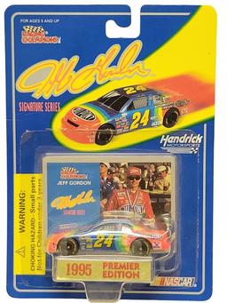 Racing Champions 64 Scale Die Cast Car- Dupont-