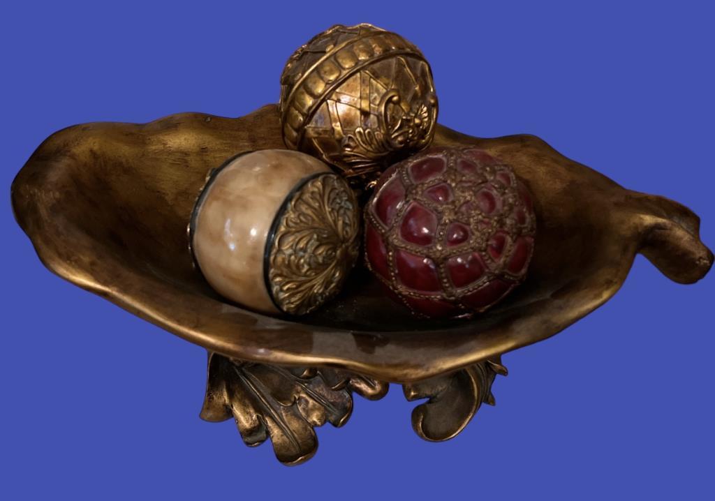 (2) Decorative Items: Centerpiece Bowl, P