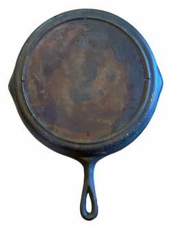 TB Cast Iron Skillet No. 9