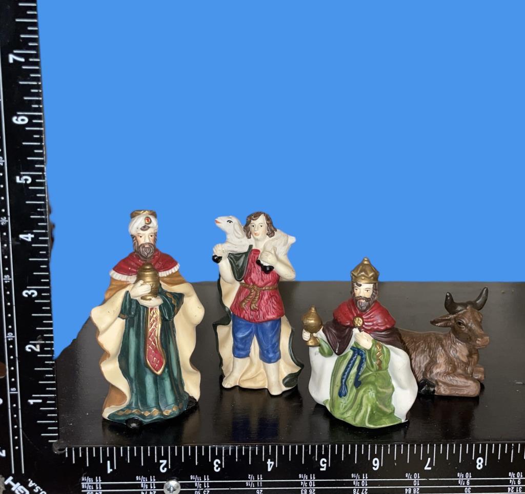 Nativity Set, Christmas Snow Globe, & Rubbermaid