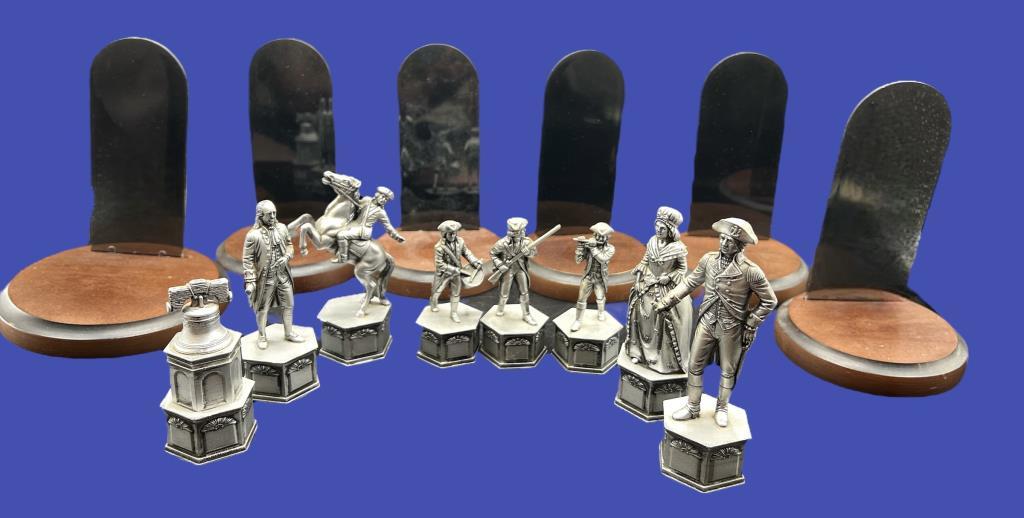 Classic Games 1972 Bicentennial Chess Pieces