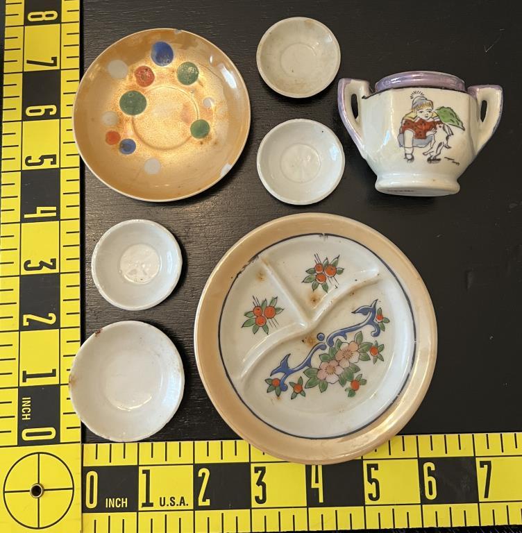 Assorted Japanese Miniature Tea Set Pieces, Some