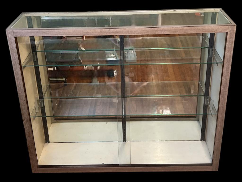 Glass Display Case - Doors Don’t Open Smoothly,