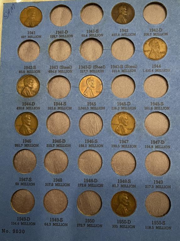 (39) Lincoln Pennies in Whitman Coin Folder: