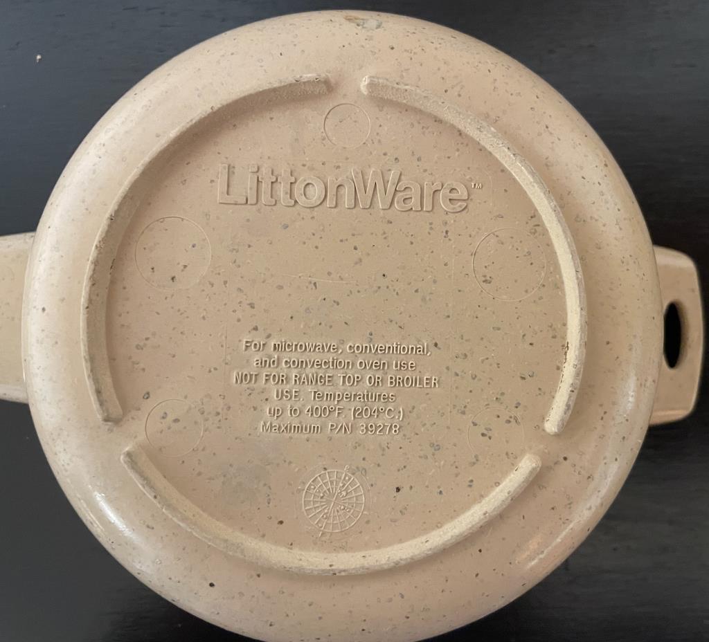 Vintage LittonWare Microwave Cookware & (7)